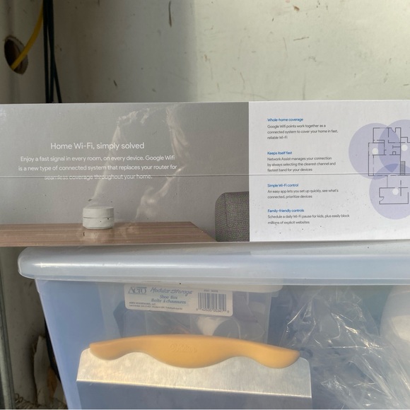 Google Wifi Model AC1304 Whole Home Mesh Wi-Fi System 4-Pack Brand New - Picture 5 of 8